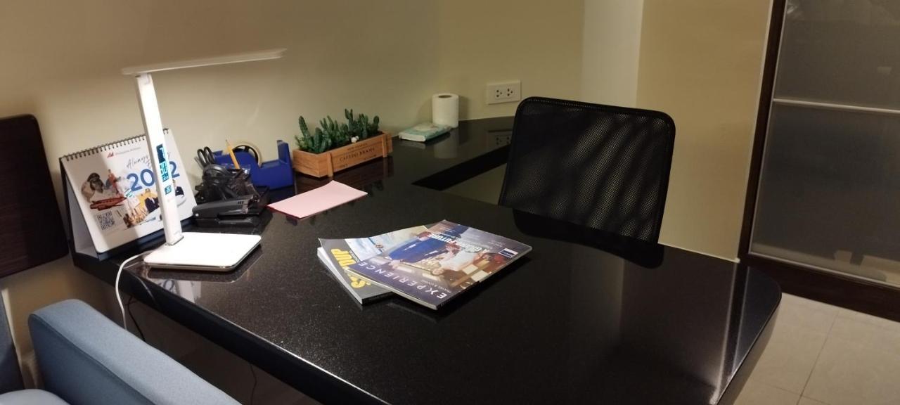เคแอล เอกเซกคูทีฟ กรีนเบลต์ Apartment มะนิลา ภายนอก รูปภาพ